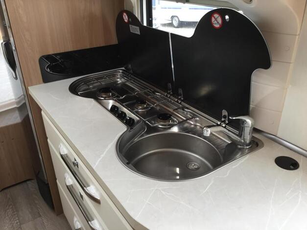Hobby De Luxe 540 KMFE