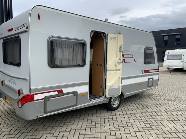 Eriba Sporting 465 TF (1049395)