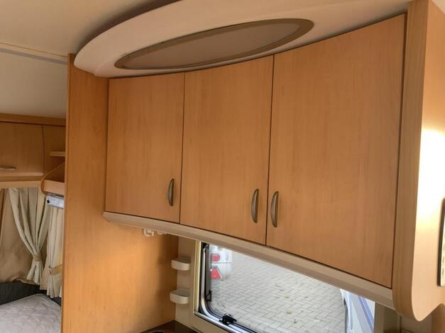 Hobby De Luxe 400 SF