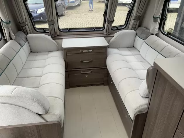 Elddis Affinity 574 Huisshow 16 t/m26 oktober