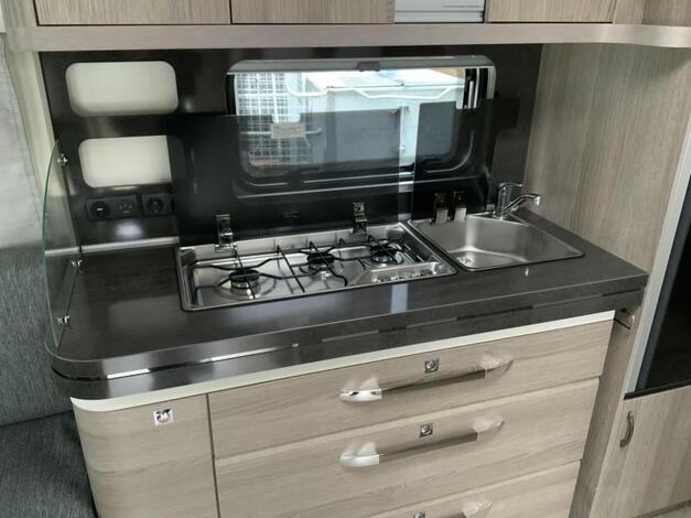 Hobby Prestige 650 UFF Hemelvaartsdag open