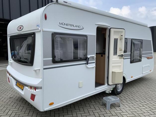 LMC Style 450 D MOVER, VLOERVERW